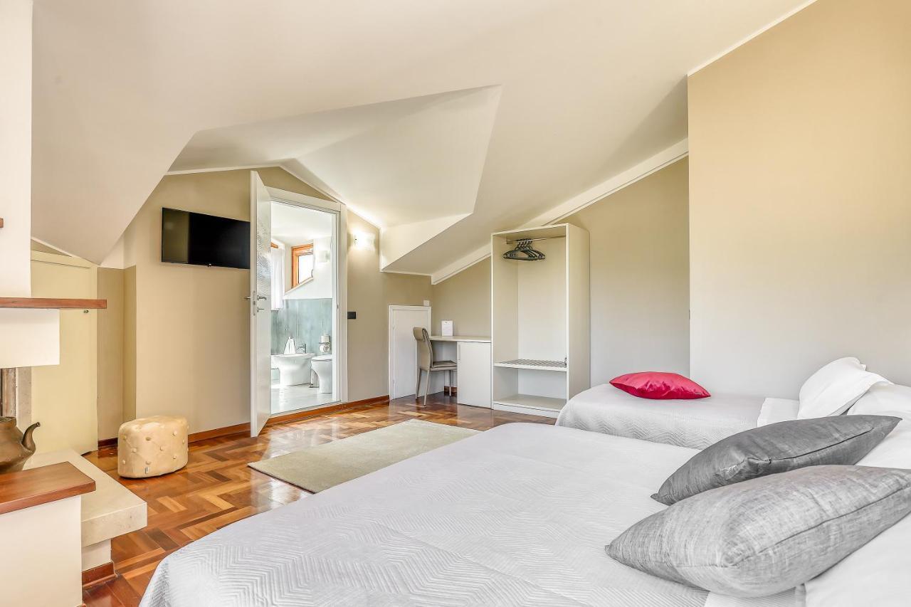 Hotel Villa De Santis Montefranco Exteriör bild