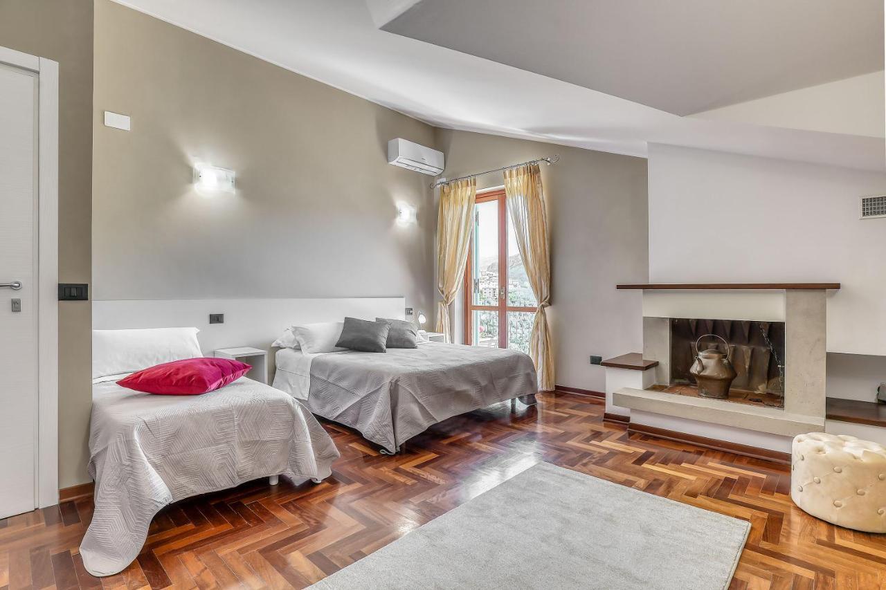 Hotel Villa De Santis Montefranco Exteriör bild