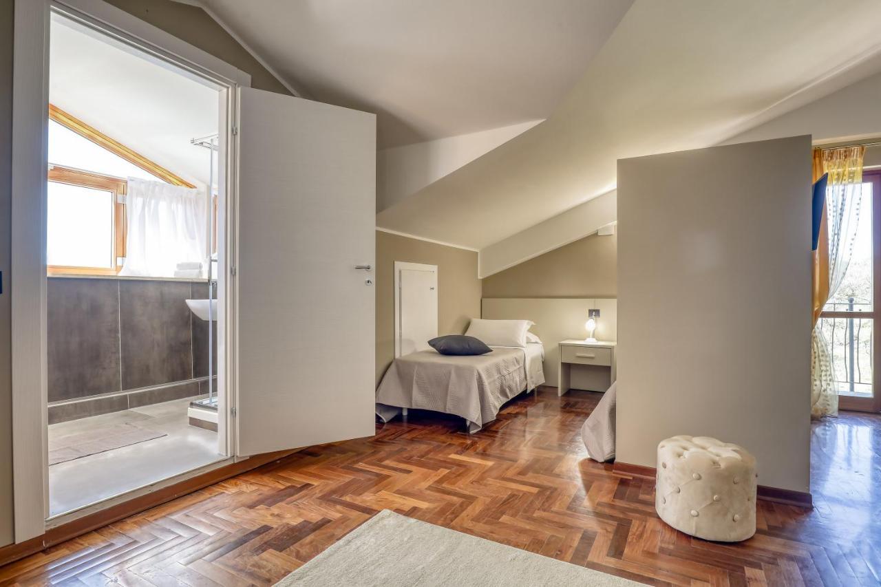 Hotel Villa De Santis Montefranco Exteriör bild